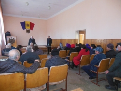 Localnicii din satul Bădiceni, raionul Soroca, au fost informați despre cele mai importante aspecte referitoare la moștenire