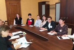Evaluarea inițială a expertului olandez, Bert Maan, privind divizarea curentă a sarcinilor în cadrul instanțelor între judecător şi secretariat