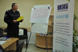 Atelierul de instruire „Program de prevenire a delincvenței juvenile”, aplicat de către poliţişti, s-a desfășurat la Orhei