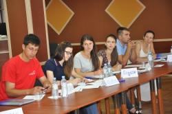 Exersarea lecțiilor publice în comunitate de către studenții de la facultățile de drept