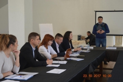 Formatorii INJ își dezvoltă abilități de intervievare a persoanelor cu probleme de sănătate mintală 