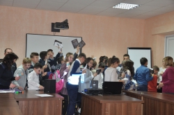 Elevii unui gimnaziu din raionul Ialoveni au participat la un set de lecții despre și pentru prevenirea delincvenței juvenile